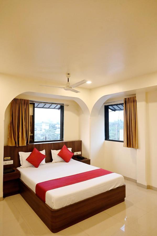 Hotel Sagar กาลยัน ภายนอก รูปภาพ