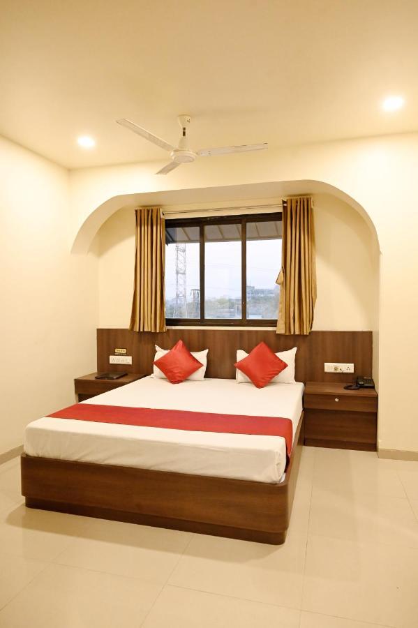 Hotel Sagar กาลยัน ภายนอก รูปภาพ