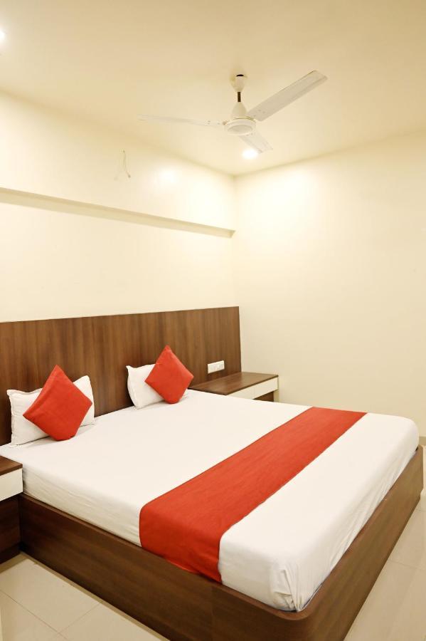 Hotel Sagar กาลยัน ภายนอก รูปภาพ