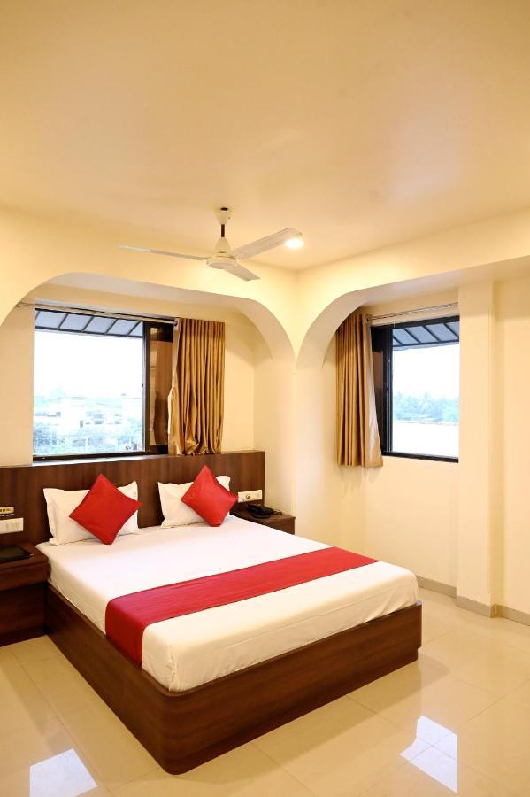 Hotel Sagar กาลยัน ภายนอก รูปภาพ