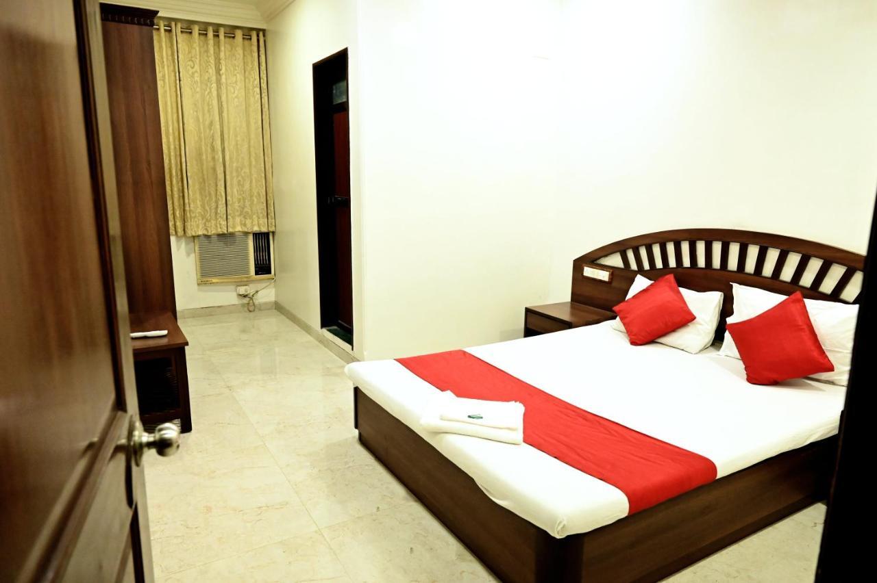 Hotel Sagar กาลยัน ภายนอก รูปภาพ
