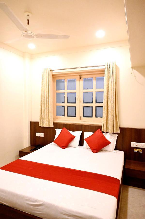 Hotel Sagar กาลยัน ภายนอก รูปภาพ
